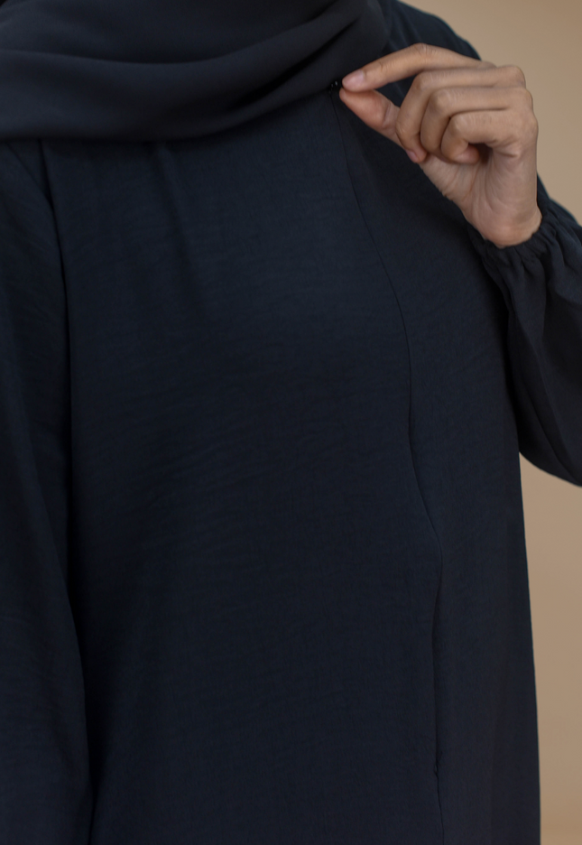 Faraza Zahra Jubah Terus Umrah - Ironless