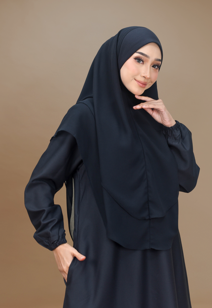 Faraza Zahra Jubah Terus Umrah -  Sulam Bunga
