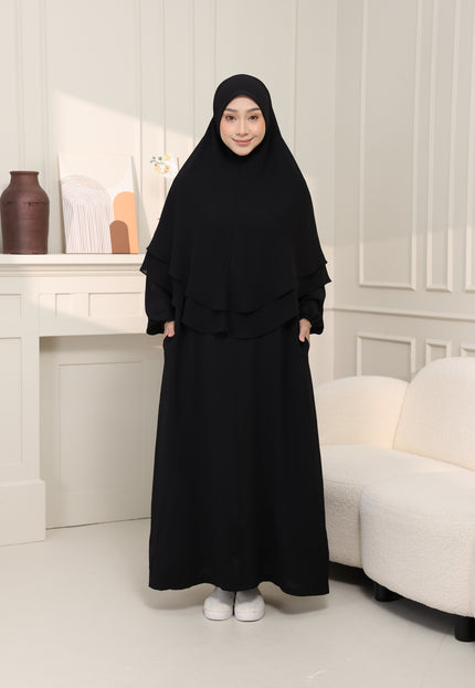 Faraza Zahra Jubah Terus Umrah - Ironless