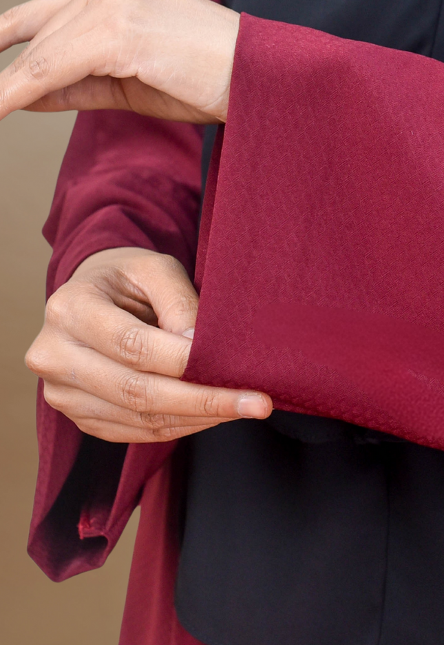 Faraza Zahra Jubah Abaya Umrah - Abaya Safieyah in Maroon