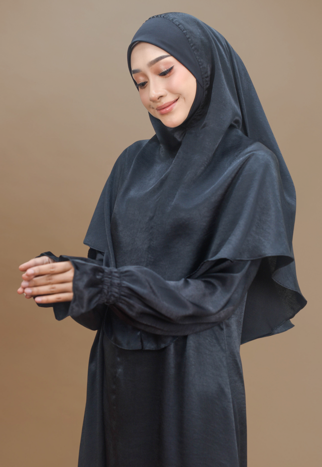 Faraza Zahra Jubah Umrah Muslimah - Set Serra in Black