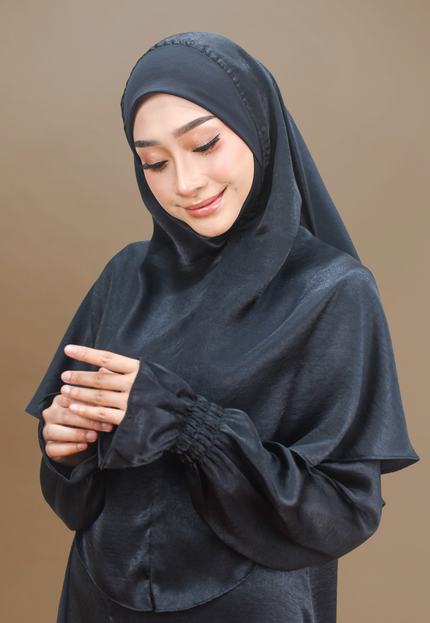 Faraza Zahra Jubah Umrah Muslimah - Set Serra in Black