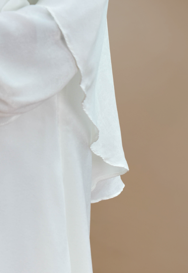 Faraza Zahra Jubah Umrah Muslimah - Set Serra in White