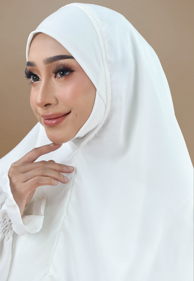 Faraza Zahra Jubah Umrah Muslimah - Set Serra in White