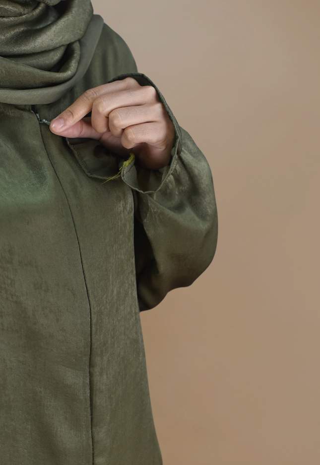 Faraza Zahra Jubah Umrah Muslimah - Set Serra in Emerald Green