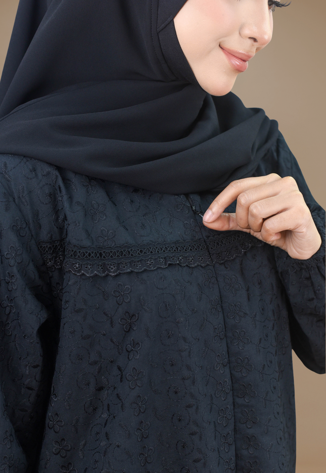 Faraza Zahra Jubah Seluar Umrah - Sulam Penuh