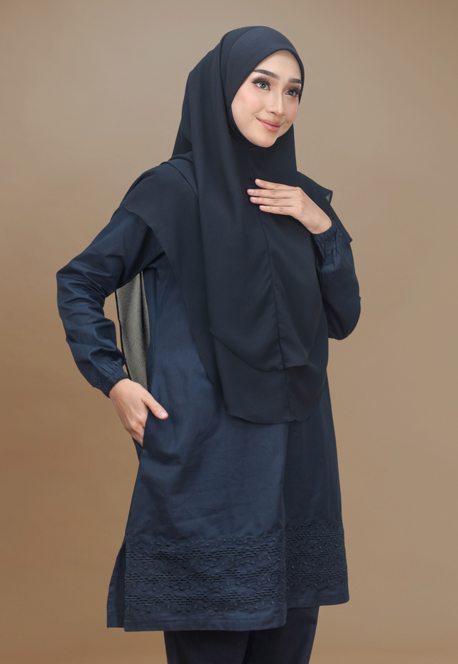 Faraza Zahra Jubah Seluar Umrah Haji -  Sulam Bunga