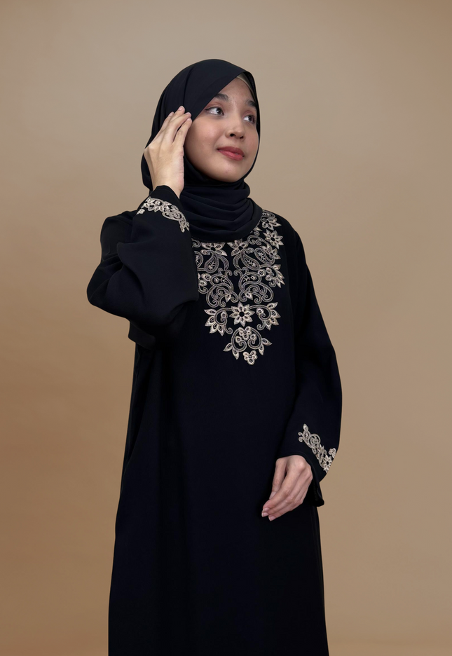 Faraza Zahra Jubah Terus Umrah - Abaya Shakeela