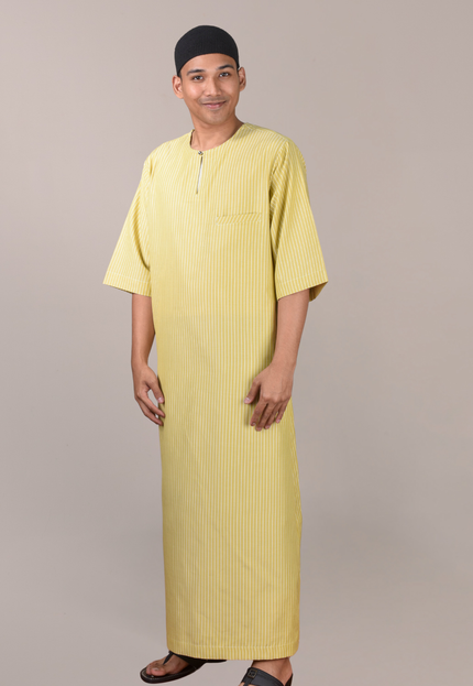 Faraza Zahra Jubah Sufyan in Mustard