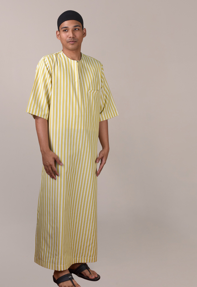 Faraza Zahra Jubah Safwan in Mustard