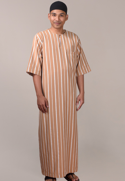 Faraza Zahra Jubah Safwan in Soft Brown