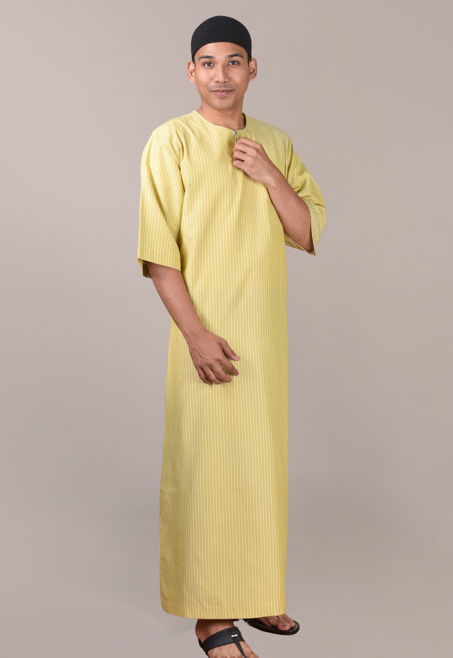Faraza Zahra Jubah Sufyan in Mustard