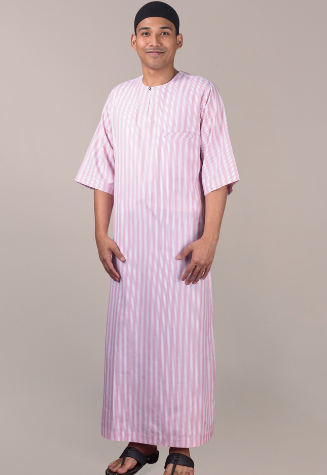 Faraza Zahra Jubah Safwan in Pink