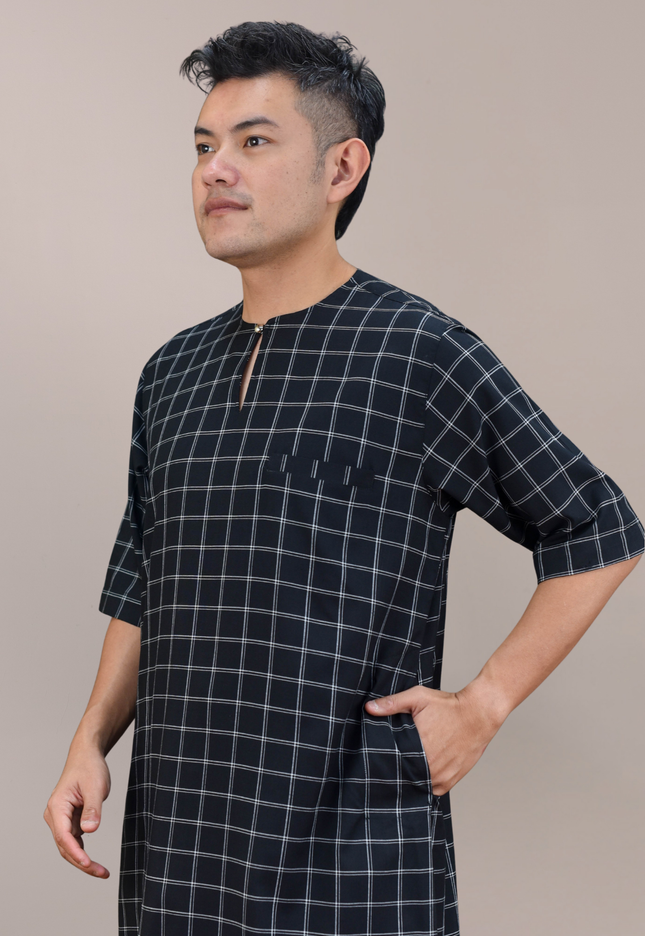 Faraza Zahra Jubah Bahaman in Black(Hitam)