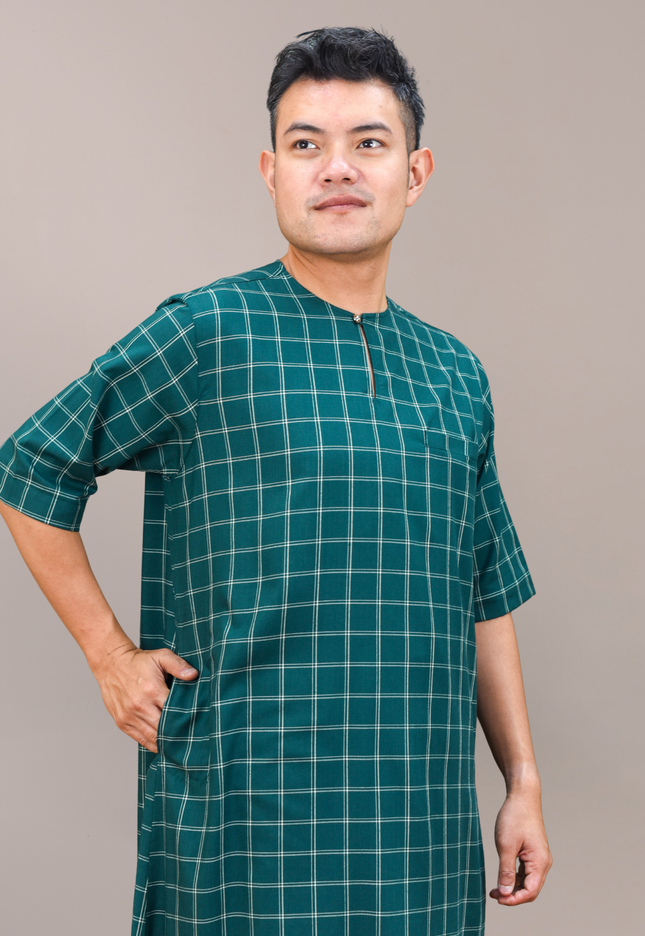 Faraza Zahra Jubah Bahaman in Emerald Green