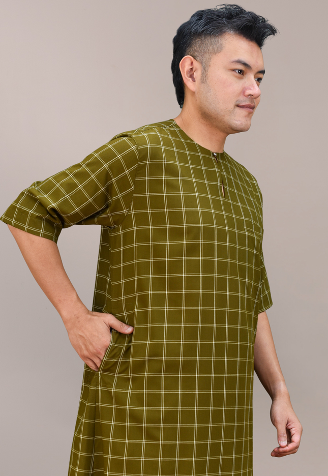 Faraza Zahra Jubah Bahaman in Olive