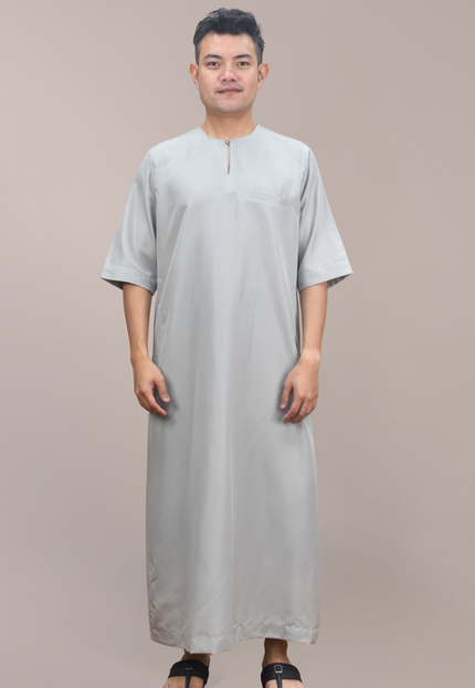 Faraza Zahra Jubah Safir in Grey