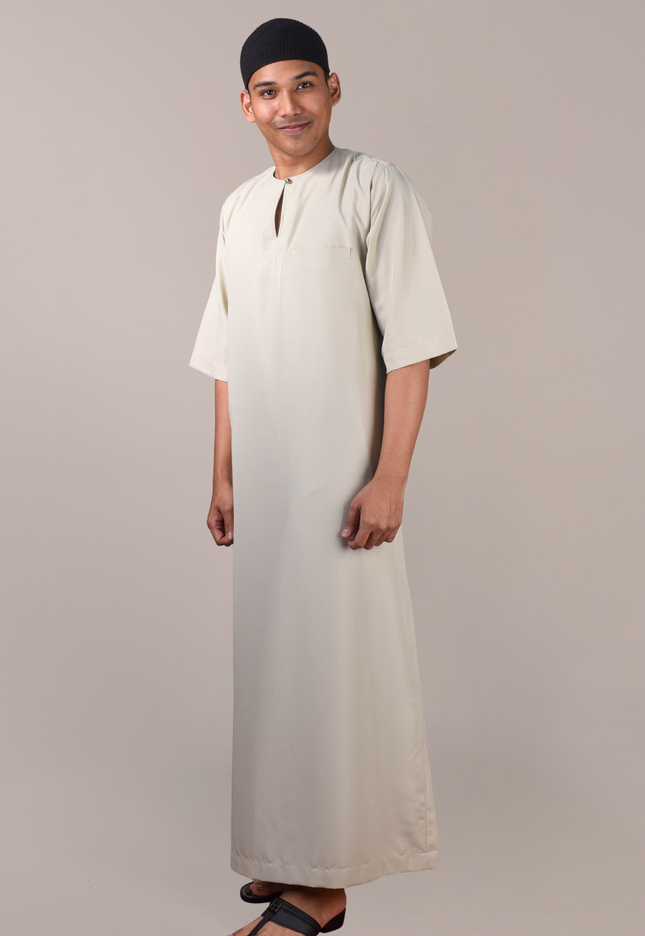 Faraza Zahra Jubah Safir in Nude