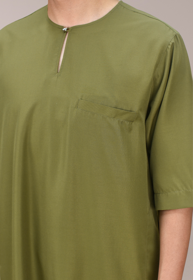 Faraza Zahra Jubah Safir in Olive