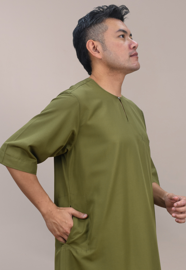 Faraza Zahra Jubah Safir in Olive