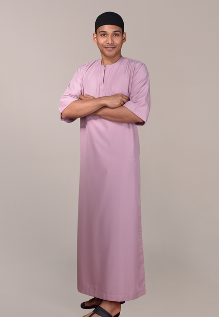 Faraza Zahra Jubah Safir in Pink