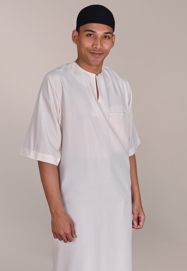 Faraza Zahra Jubah Safir in Beige