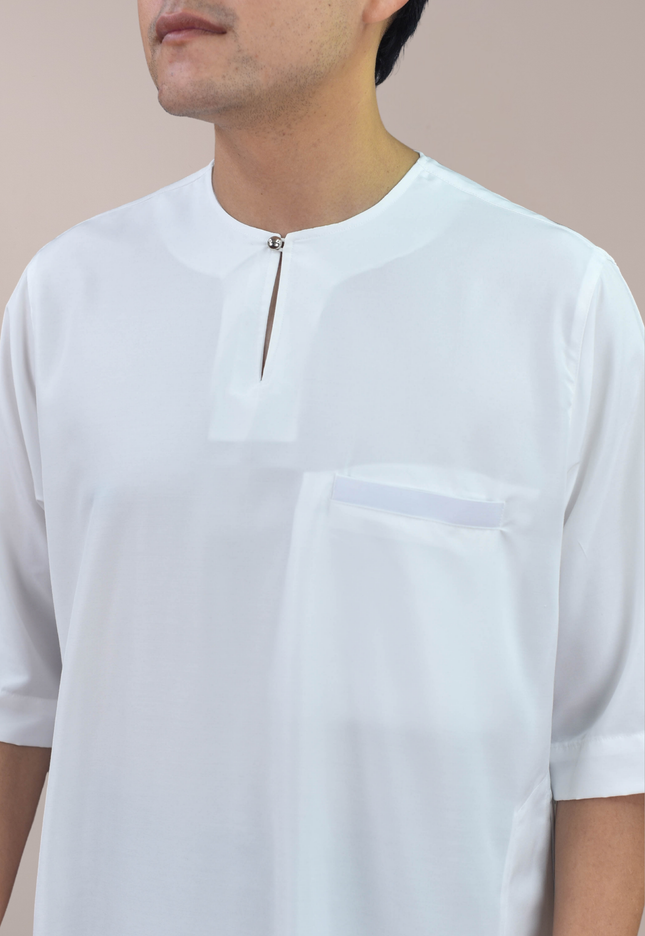Faraza Zahra Jubah Safir in White(Putih)