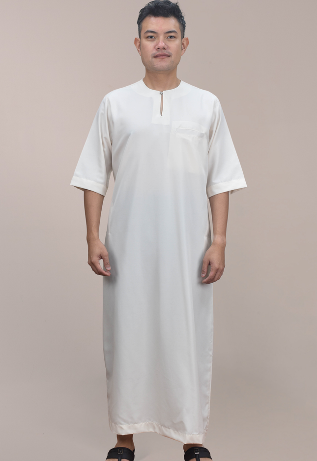 Faraza Zahra Jubah Safir in Off White