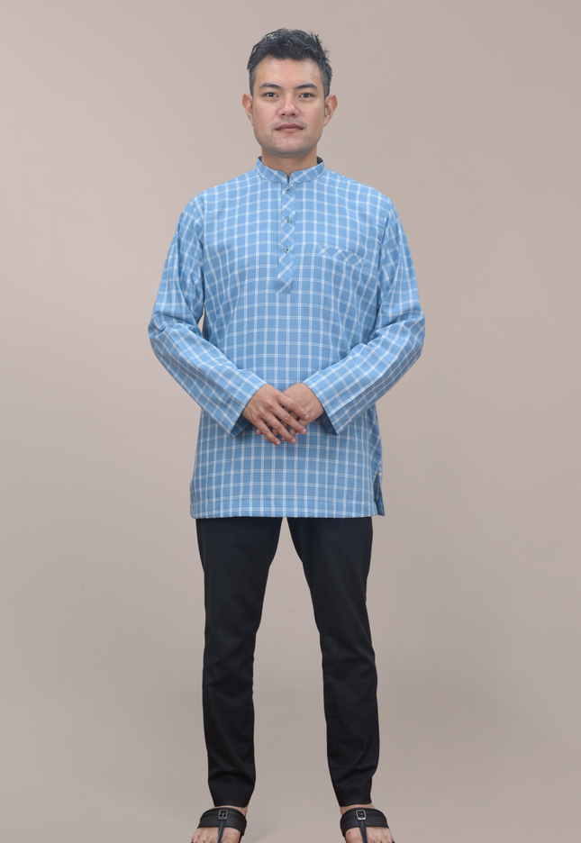 Faraza Zahra Kurta - Bahaman in Soft Blue