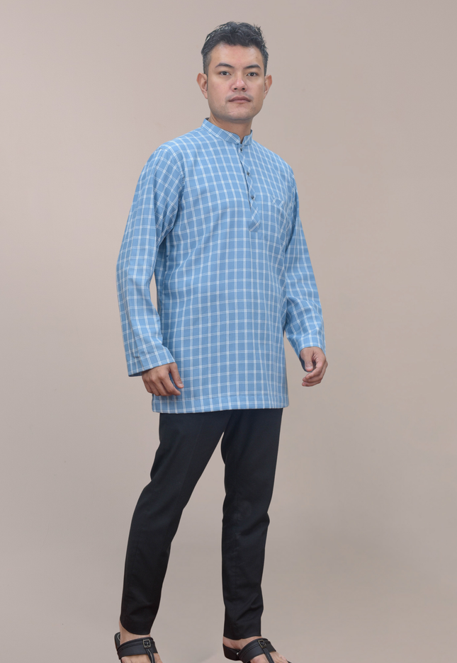 Faraza Zahra Kurta - Bahaman in Soft Blue