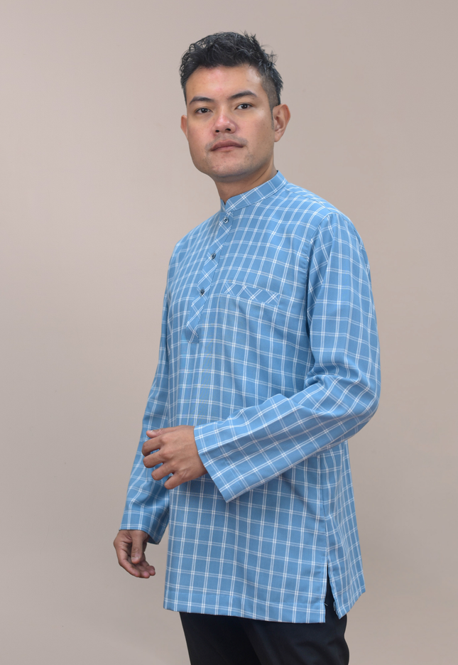 Faraza Zahra Kurta - Bahaman in Soft Blue