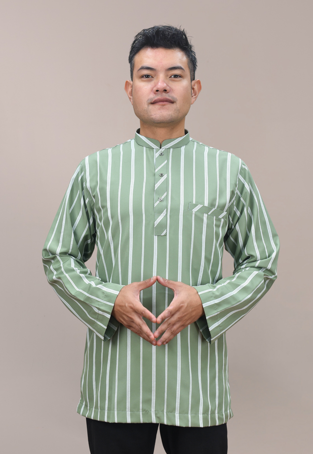 Faraza Zahra Kurta - Safwan in Moss Green