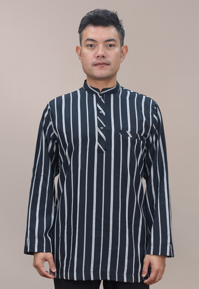 Faraza Zahra Kurta - Safwan in Black