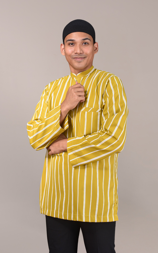 Faraza Zahra Kurta - Safwan in Mustard