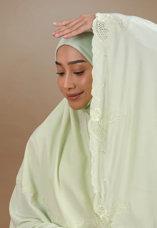 Faraza Zahra Mini Telekung Rosella in Green Apple