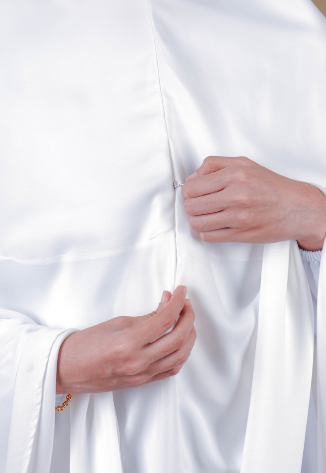 Faraza Zahra Mini Telekung Sumayyah in White (Putih)