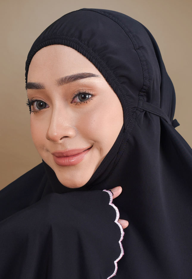 Faraza Zahra Telekung Rosella in Black (Hitam)