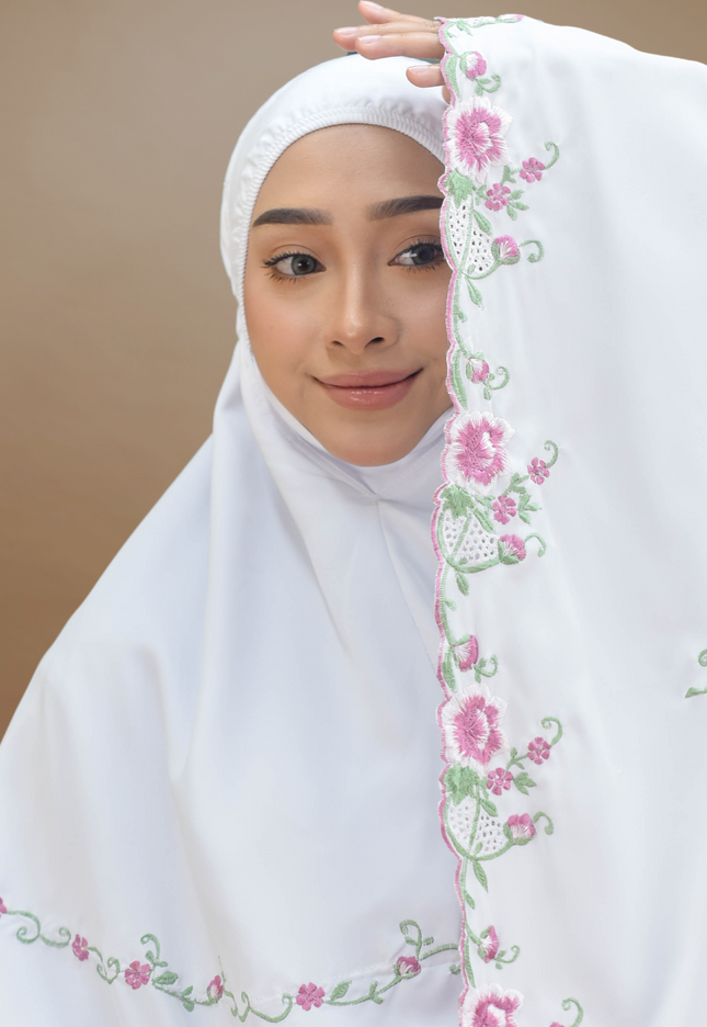 Faraza Zahra Telekung Rosella in White (Putih)